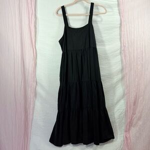 The Drop - Tiered Dress with Pockets! Black | Lg